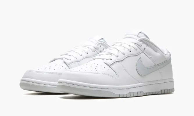 Кроссовки Nike Dunk Low Retro «Pure Platinum» белый