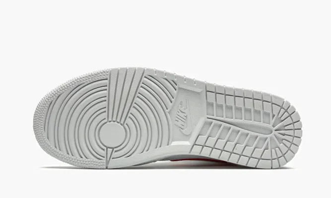 Кроссовки Air Jordan 1 Mid WMNS «University Red» белый