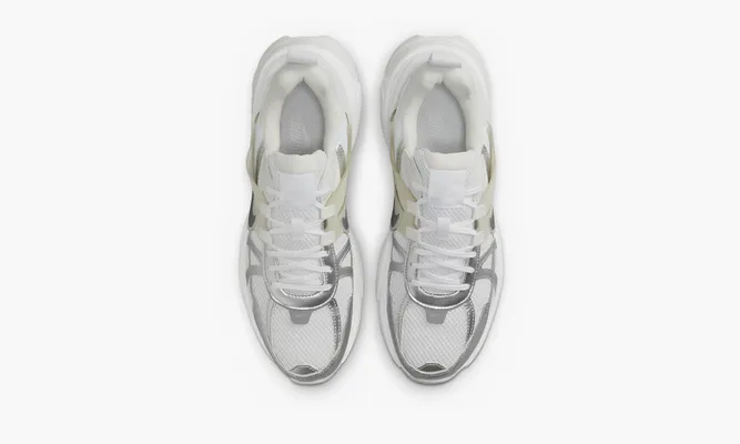 Кроссовки Nike V2k Run WMNS «Metallic Silver White» серебряный