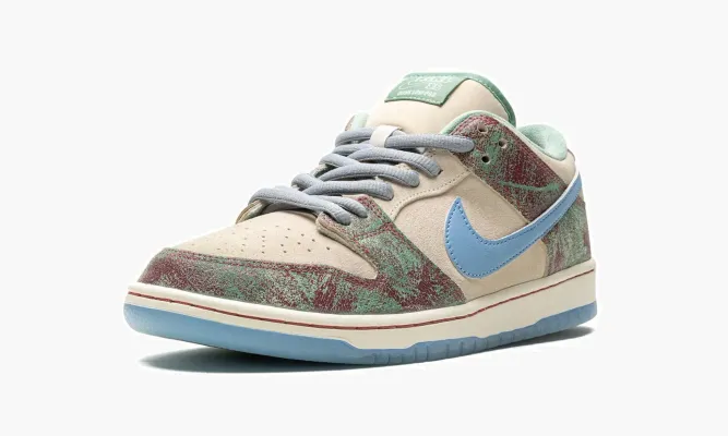 Кроссовки Nike SB Dunk Low «Crenshaw Skate Club» бежевый