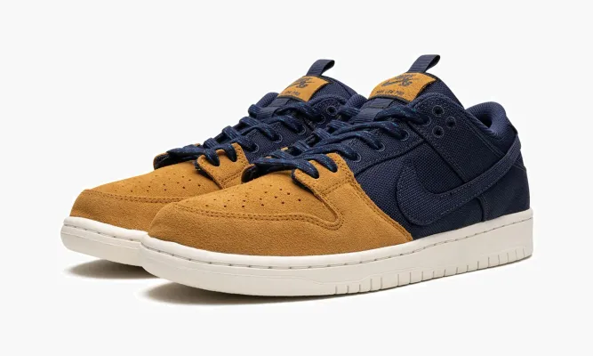 Кроссовки Nike SB Dunk Low «Midnight Navy / Desert Ochre» синий