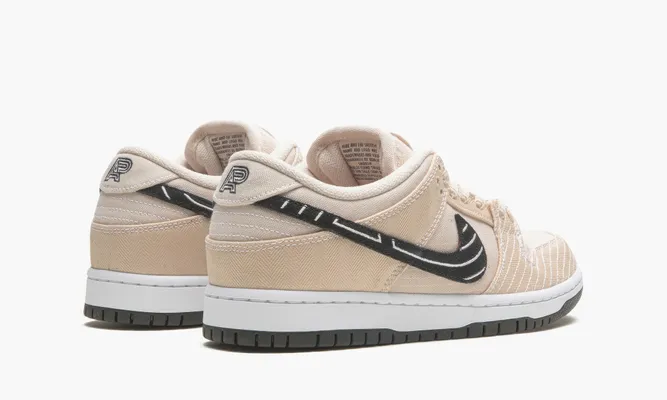 Кроссовки Nike SB Dunk Low «Albino & Preto» бежевый