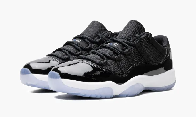 Кроссовки Air Jordan 11 Low «Space Jam» черный