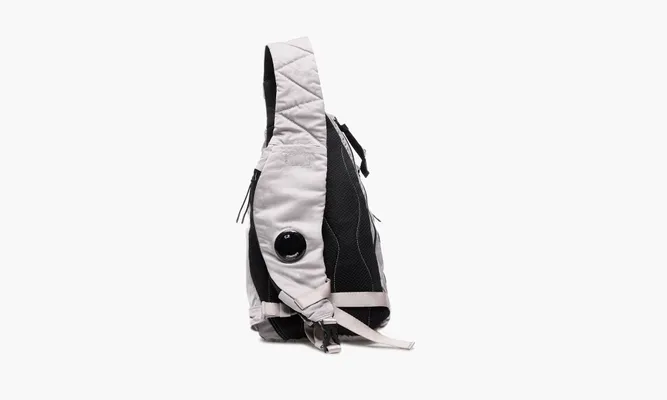 Сумки C.P. Company Nylon B Crossbody Rucksack «Grey» серый
