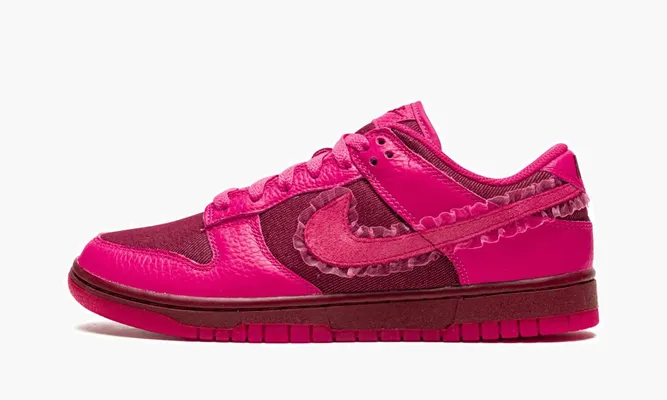 Кроссовки Nike Dunk Low WMNS «Valentine’s Day» розовый