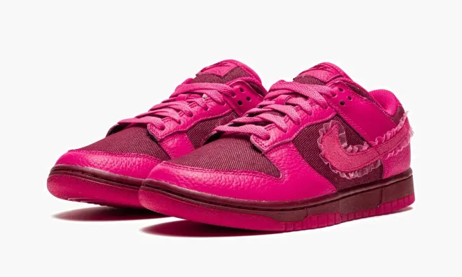 Кроссовки Nike Dunk Low WMNS «Valentine’s Day» розовый