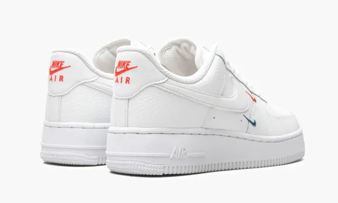 Кроссовки Air Force 1 LO '07 MNS WMNS «Mini Swooshes - Summit White / Solar Red» белый