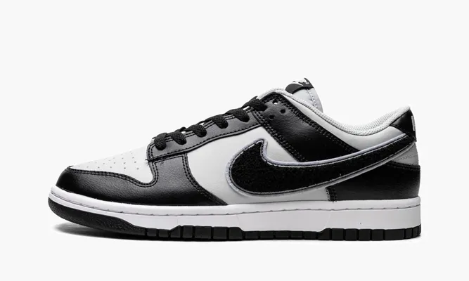 Кроссовки Nike Dunk Low «Chenille Swoosh Black Grey» черный