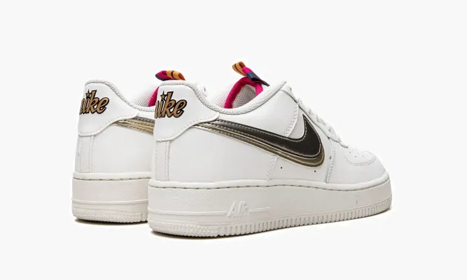 Кроссовки Air Force 1 LV8 GS белый