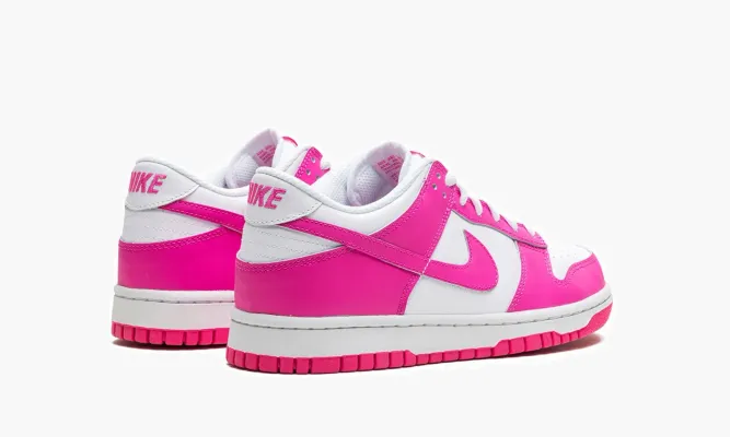 Кроссовки Nike Dunk Low GS «Laser Fuchsia» белый