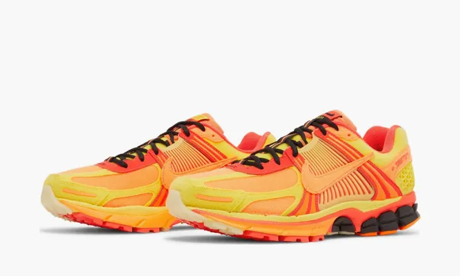 Кроссовки Nike Zoom Vomero 5 «Doernbecher» оранжевый