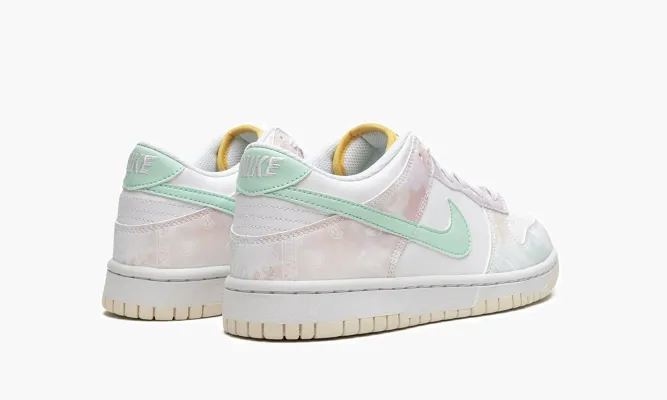 Кроссовки Nike Dunk Low GS «White Phantom» белый