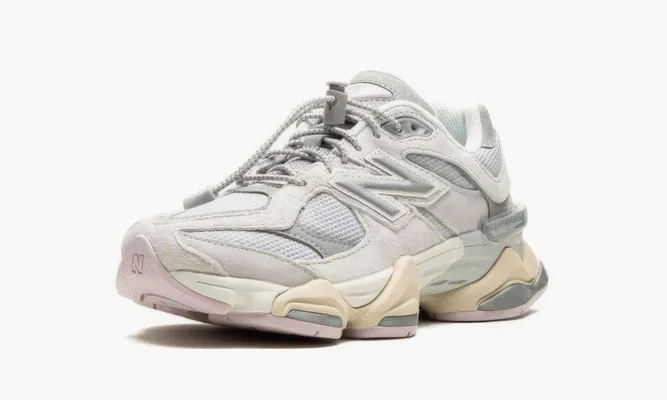 Кроссовки New Balance 9060 «Grey Lilac» белый