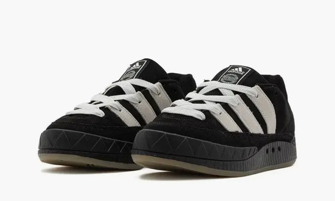 Кроссовки Adidas Adimatic «Core Black Crystal White» черный