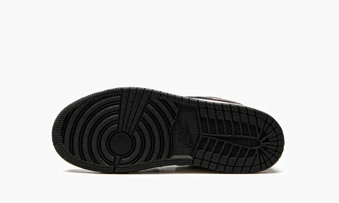 Кроссовки Air Jordan 1 Mid SE черный