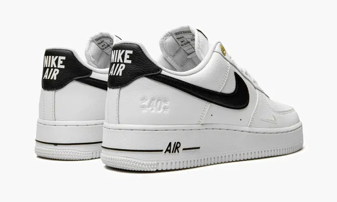 Кроссовки Air Force 1 ’07 LV8 «White / Black» белый