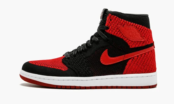 Кроссовки Air Jordan 1 Retro HI Flyknit «Banned» черный