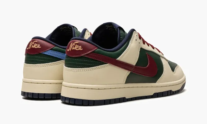 Кроссовки Nike Dunk Low «From , To You» бежевый
