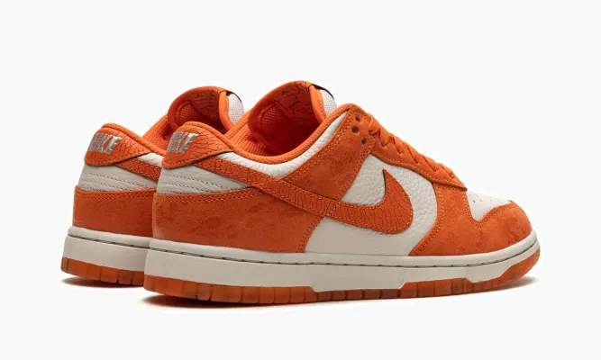 Кроссовки Nike Dunk Low WMNS «Total Orange» оранжевый