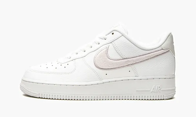 Кроссовки Air Force 1 LO MNS WMNS «Chenille Swoosh - Sea Glass» белый