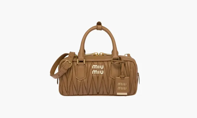 Сумки Miu Miu Matelassé Nappa Leather Mini Arcadie Bag «Caramel» коричневый