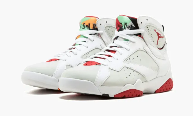Кроссовки Air Jordan 7 Retro «Hare» белый