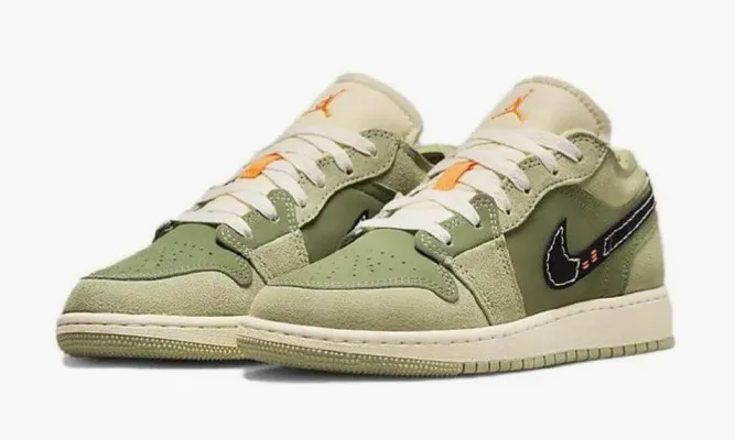 Кроссовки Air Jordan 1 Low SE GS «Sky J Light Olive» зеленый