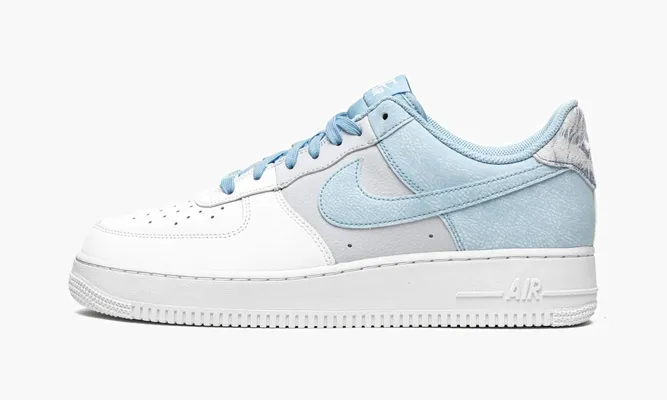 Кроссовки Air Force 1 '07 LV8 «Psychic Blue» белый,lightBlue
