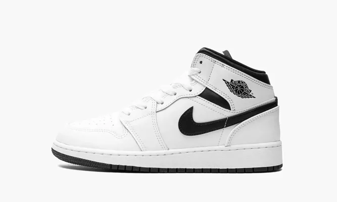 Кроссовки Air Jordan 1 Mid GS «White / Black» белый