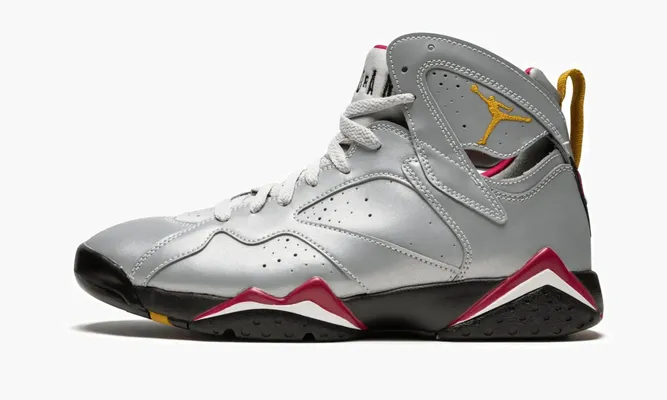 Кроссовки Air Jordan 7 Retro «Reflections Of A Champion» серебряный