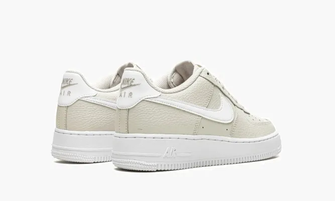 Кроссовки Air Force 1 GS «Light Bone» бежевый