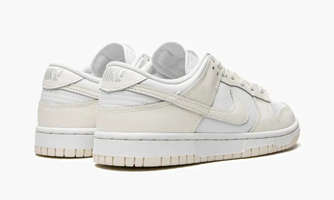 Кроссовки Nike Dunk Low WMNS «Coconut Milk» белый