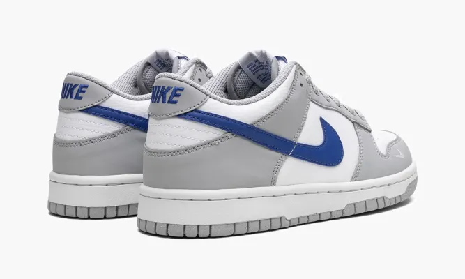 Кроссовки Nike Dunk Low GS серый