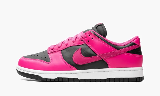 Кроссовки Nike Dunk Low WMNS «Fierce Pink / Black» розовый