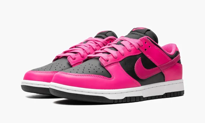 Кроссовки Nike Dunk Low WMNS «Fierce Pink / Black» розовый