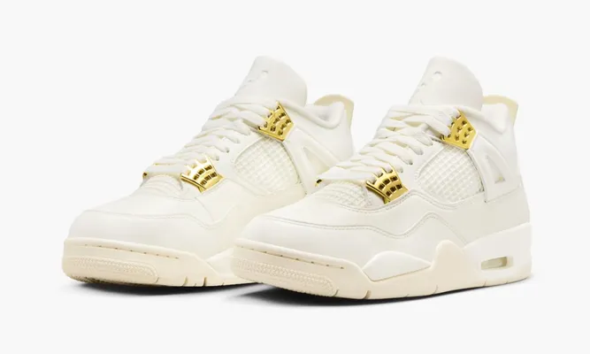 Кроссовки Air Jordan 4 Retro WMNS «Metallic Gold» белый