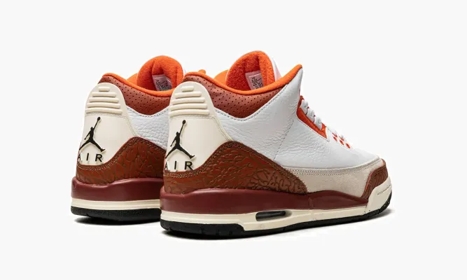 Кроссовки Air Jordan 3 GS «Dunk On Mars» белый