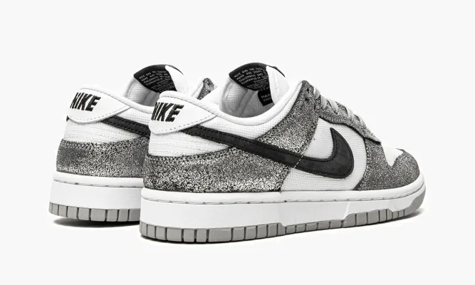 Кроссовки Nike Dunk Low WMNS «Golden Gals» серый