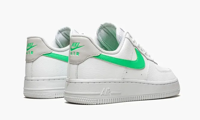 Кроссовки Air Force 1 LO '07 MNS WMNS «White / Green Glow» белый