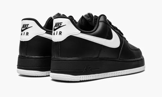 Кроссовки Air Force 1 '07 «Black / White» черный