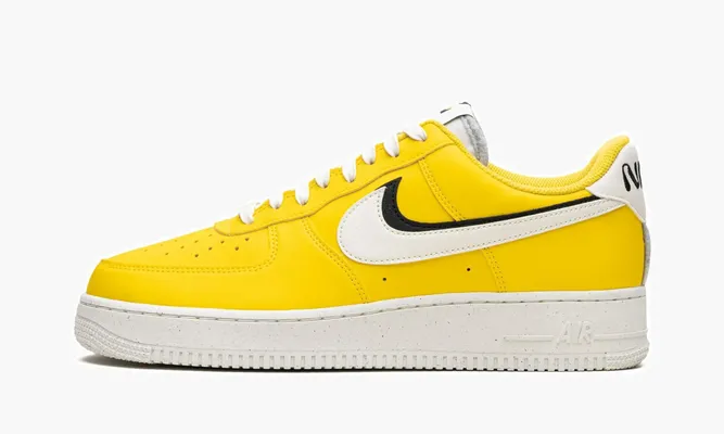 Кроссовки Air Force 1 Low '07 LV8 «Tour Yellow» желтый