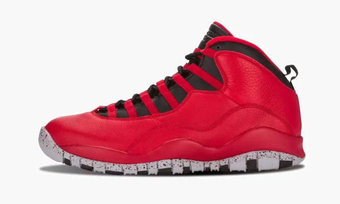 Кроссовки Air Jordan 10 Retro 30th «Bulls Over Broadway» красный