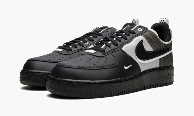 Кроссовки Air Force 1 React «Black / White» черный