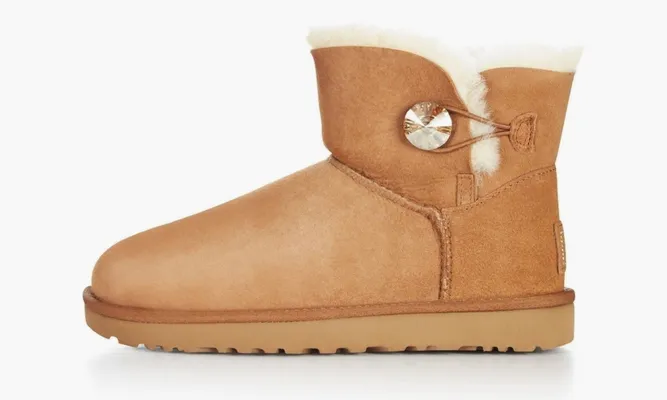 Обувь UGG Mini Bailey Button Bling Boot коричневый