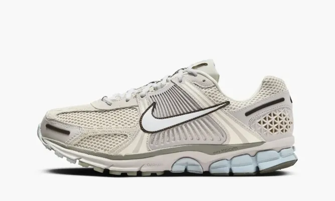 Кроссовки Nike Zoom Vomero 5 «Se Light Orewood Brown» серый