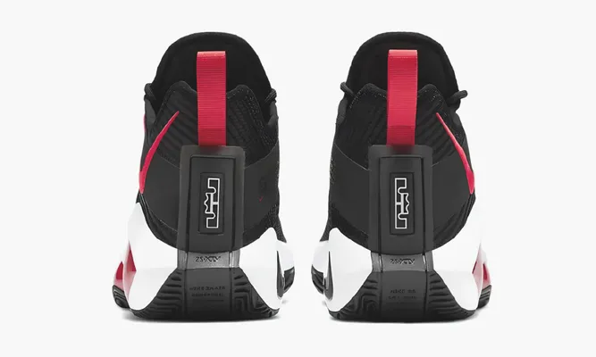 Для баскетбола Nike Lebron Soldier 14 «Red» черный,красный