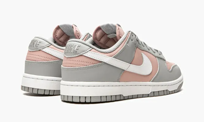 Кроссовки Nike Dunk Low WMNS «Soft Grey / Pink» серый