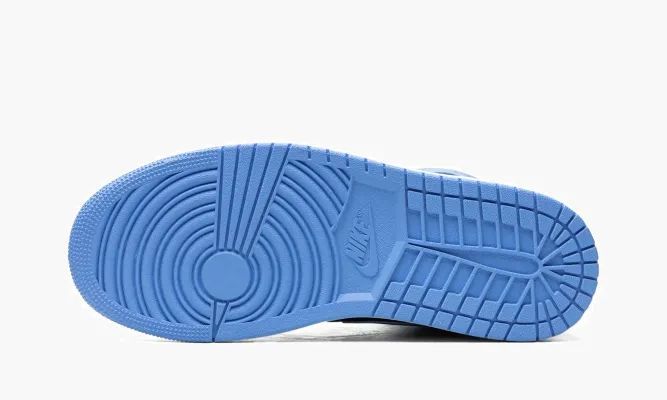 Кроссовки Air Jordan 1 Mid «University Blue Black» синий