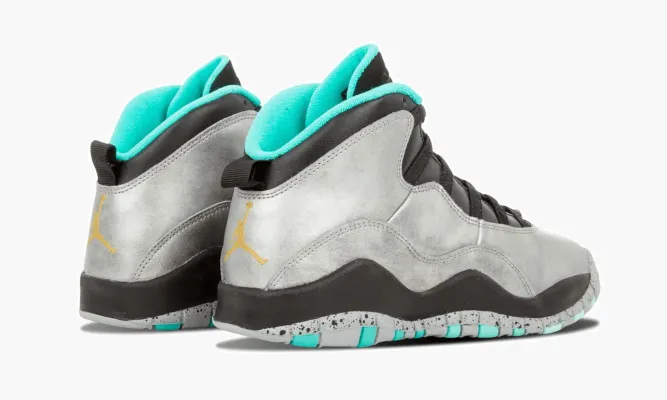 Кроссовки Air Jordan 10 Retro 30th Bg «Lady Liberty» серый