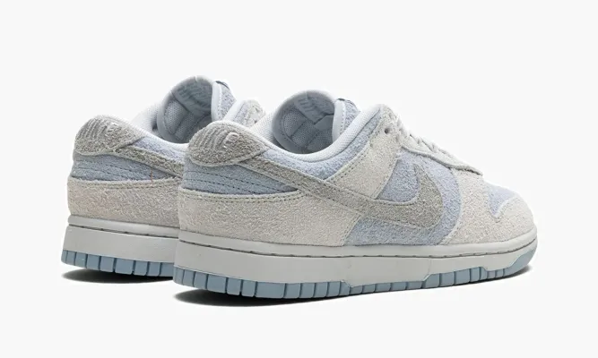 Кроссовки Nike Dunk Low WMNS «Suede - Photon Dust / Light Armory Blue» синий